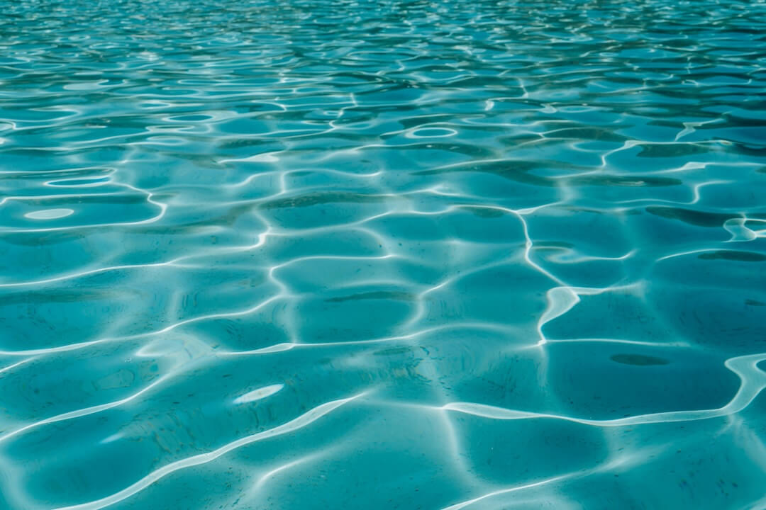 Seasonal and Climate Considerations for Florida Pools Image